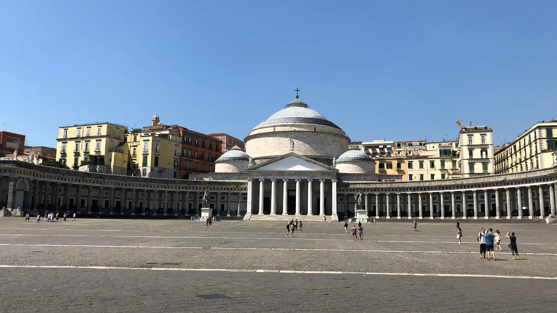 **** Hotel Caruso Place Boutique & Wellness Suites Naples Italy