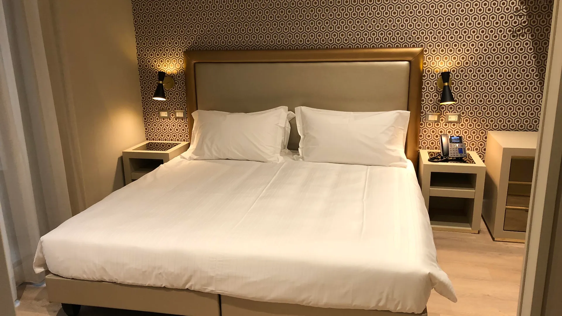 Caruso Place Boutique & Wellness Suites Naples